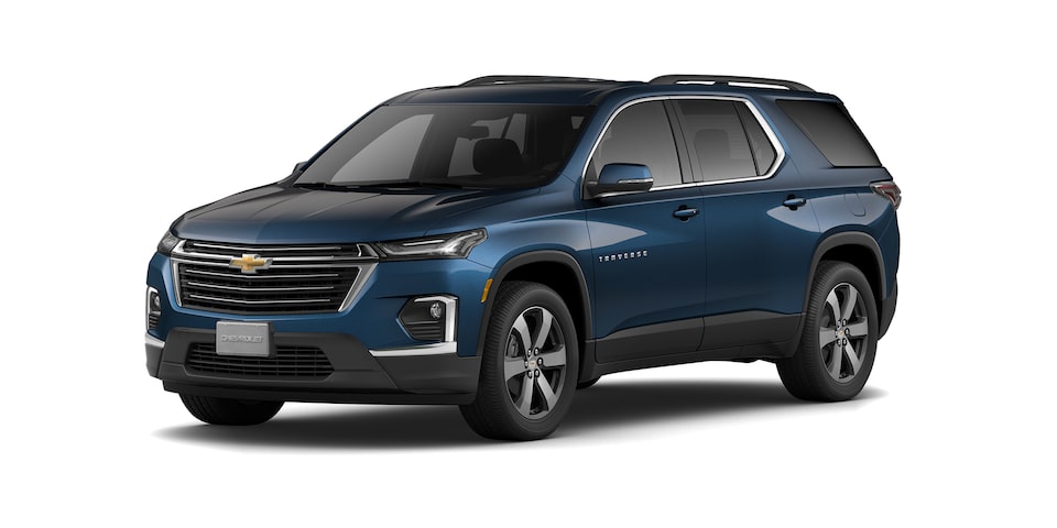 Chevrolet Traverse 2023 versión LT con motor 3.6, 305 HP y asientos en piel para 7 pasajeros